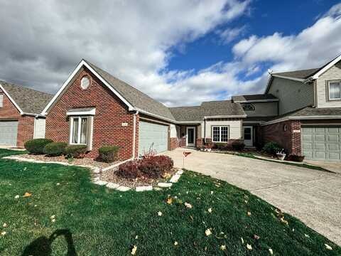 618 W 93rd Court, Crown Point, IN 46307