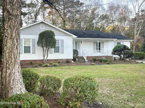 2240 Meadowglenn Road, Greenville, NC 27858