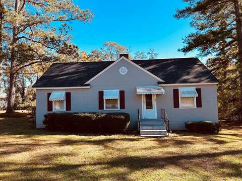 8 Green Acres Drive, Ware Shoals, SC 29692