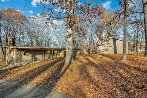 3683 Two Rivers Road, Highlandville, MO 65669