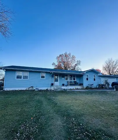 310 W Skyline Drive, Stockton, MO 65785