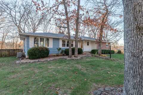 6396 E Skyline Drive, Springfield, MO 65809