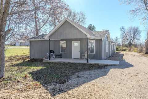 538 W Mack Road, Seymour, MO 65746