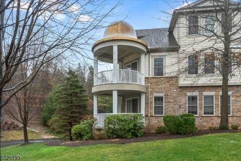 167 Victoria Dr, Bridgewater, NJ 07920