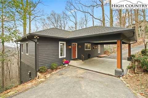 520 Quail Roost Drive, Boone, NC 28607