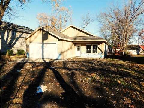 104 E 4th Street, Holden, MO 64040