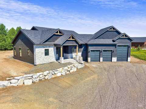13915 Sky View Ct, McCall, ID 83638