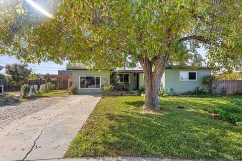 1533 Etna Drive, Tulare, CA 93274