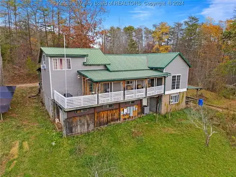 114 Longfork Camp Road, Walton, WV 25286