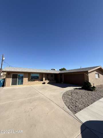 76 Southwester Ln, Lake Havasu City, AZ 86403