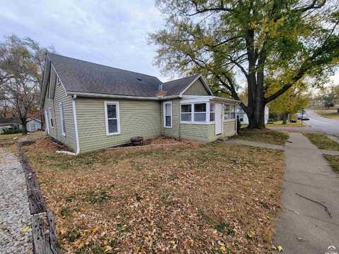 311 Cherokee Street, Oskaloosa, KS 66066