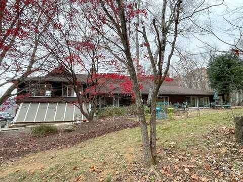 494 Smokey Row Rd, Lexington, VA 24450