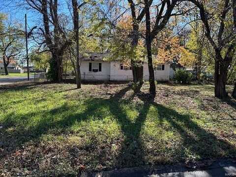 601 Elkins, Charleston, MO 63834