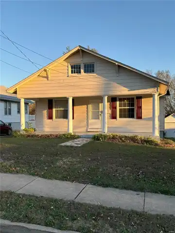 830 N Main Street, Saint Clair, MO 63077