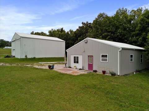 33945 Holiday Hills Road, Richland, MO 65556