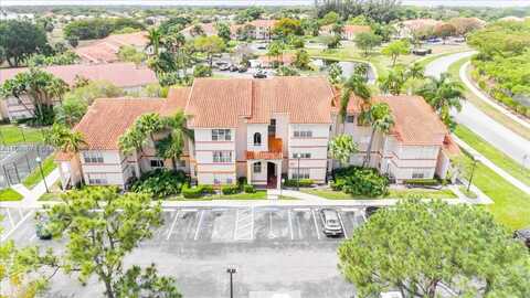 3420 N Pinewalk Dr N, Margate, FL 33063