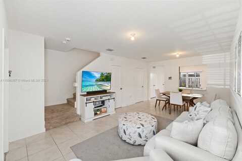 444 NE 5th LN, Florida City, FL 33034