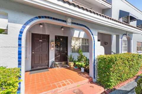 7000 NW 173rd Dr, Hialeah, FL 33015