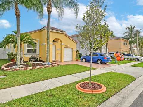 15120 NW 6th Ct, Pembroke Pines, FL 33028