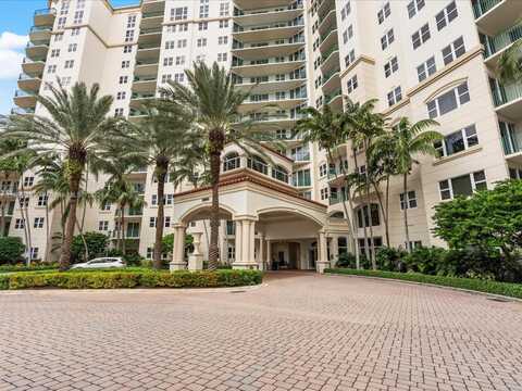 20000 E Country Club Dr, Aventura, FL 33180