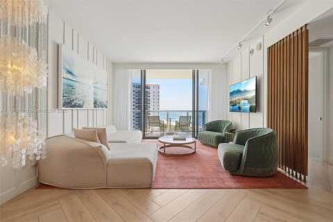 2201 Collins Ave, Miami Beach, FL 33139