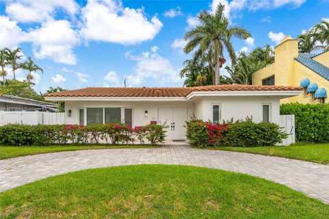 821 Harrison St, Hollywood, FL 33019