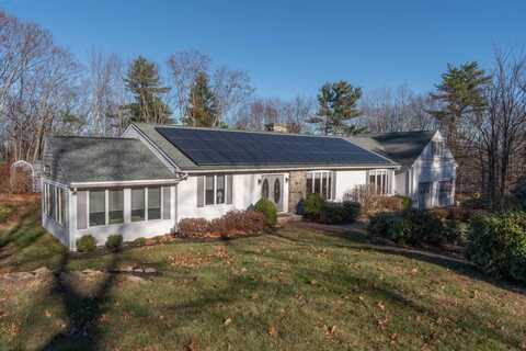 28 Crown Hill Road, Atkinson, NH 03811