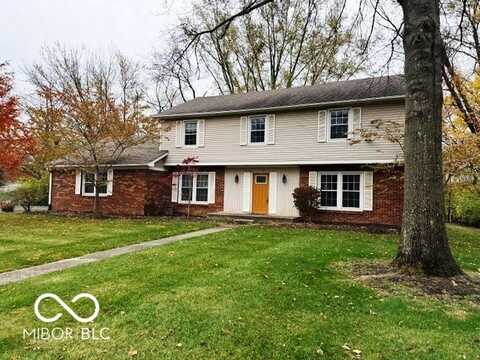 10583 Lakeshore Drive E, Carmel, IN 46033