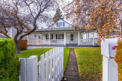 1527 NW 10th Street, Bend, OR 97703