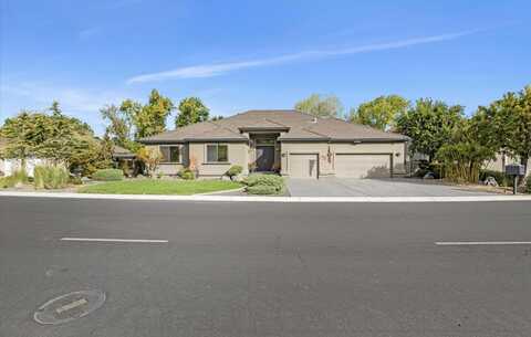 1036 Ridgemark DR, HOLLISTER, CA 95023