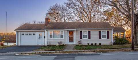 100 Roger Williams Ave, East Providence, RI 02916