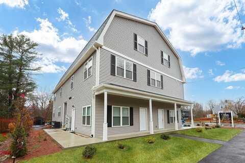 210 South Street, Plainville, MA 02762