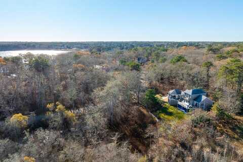 30 Sengekontacket Road, Oak Bluffs, MA 02557