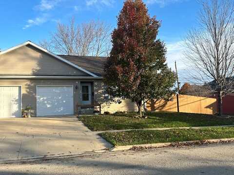 315 6th Avenue, Rochelle, IL 61068