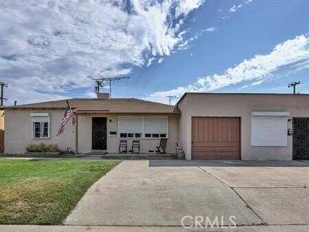 13636 Garfield Ave, South Gate, CA 90280