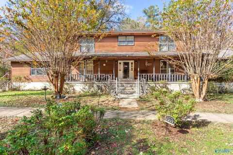 2736 Tabor Road, Gadsden, AL 35904