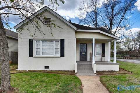 700 Oakwood Avenue, Huntsville, AL 35801