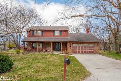 8 Post Road, Mason City, IA 50401