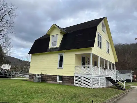 213 Park Drive, Mannington, WV 26582