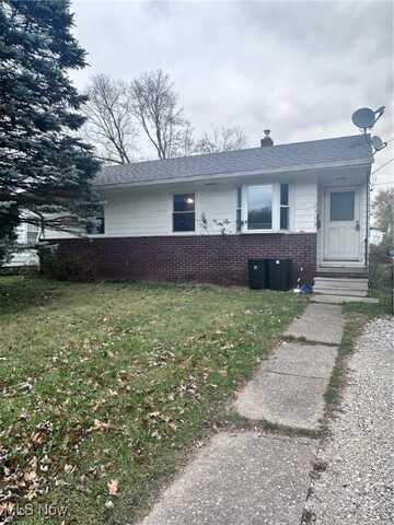 2908 Columbus Avenue, Ashtabula, OH 44004