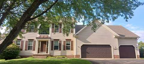 2571 Arbor Court, Uniontown, OH 44685