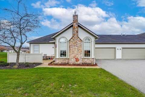 581 Crossings Circle, Tallmadge, OH 44278