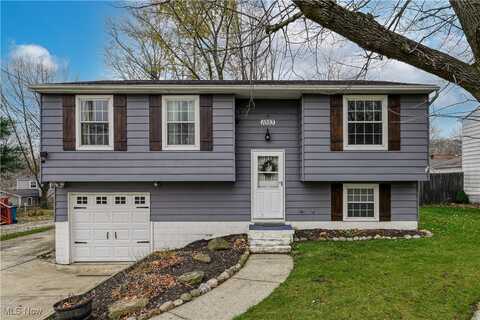 1053 S Diamond Street, Ravenna, OH 44266