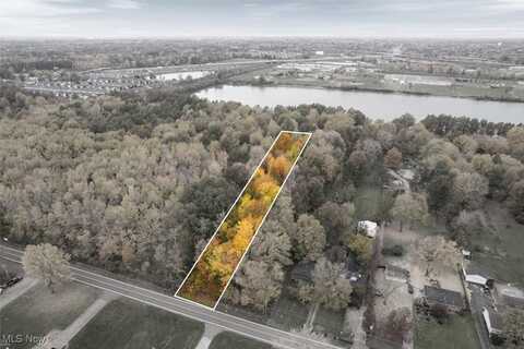 V/L Bronson Road, Olmsted Twp, OH 44138