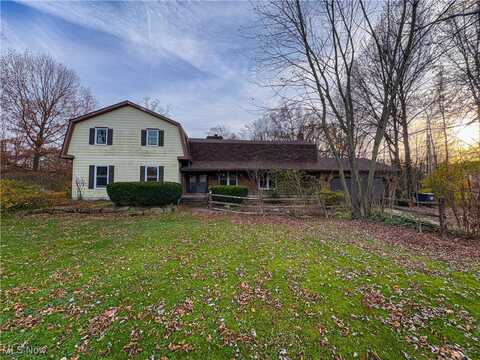 5285 Shields Road, Canfield, OH 44406