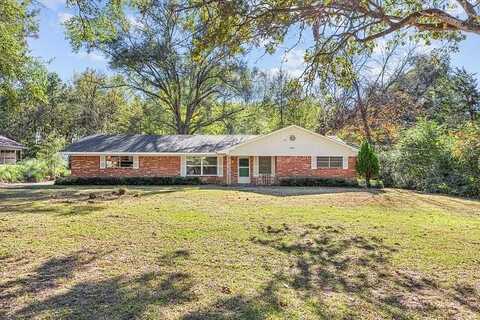 507 Mockingbird, Nacogdoches, TX 75964