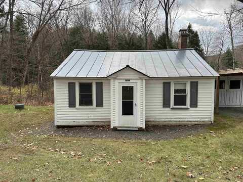 40 Martinsville Road, Hartland, VT 05048