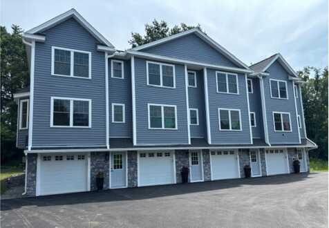 32 Charter Street, Exeter, NH 03833