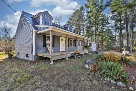 10 Thomas Avenue, Pelham, NH 03076