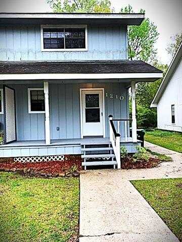 1210 LIVINGSTON Street, Mandeville, LA 70448